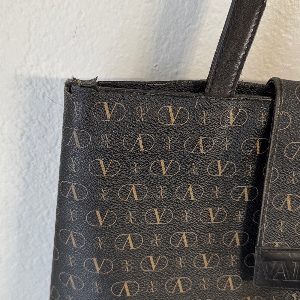 Valentino Vintage Tote - Picture 3 of 16